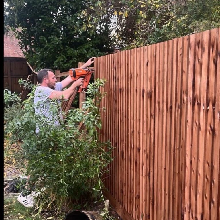 Expert Fencing Contractor | Peterborough, Cambridgeshire Fence and Gate Installation in Peterborough, Fence Repairs in Peterborough